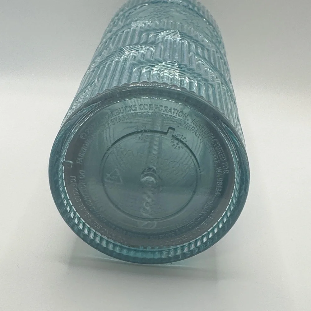 Starbucks 2022 mermaid,‎ design, Reflective Tumbler